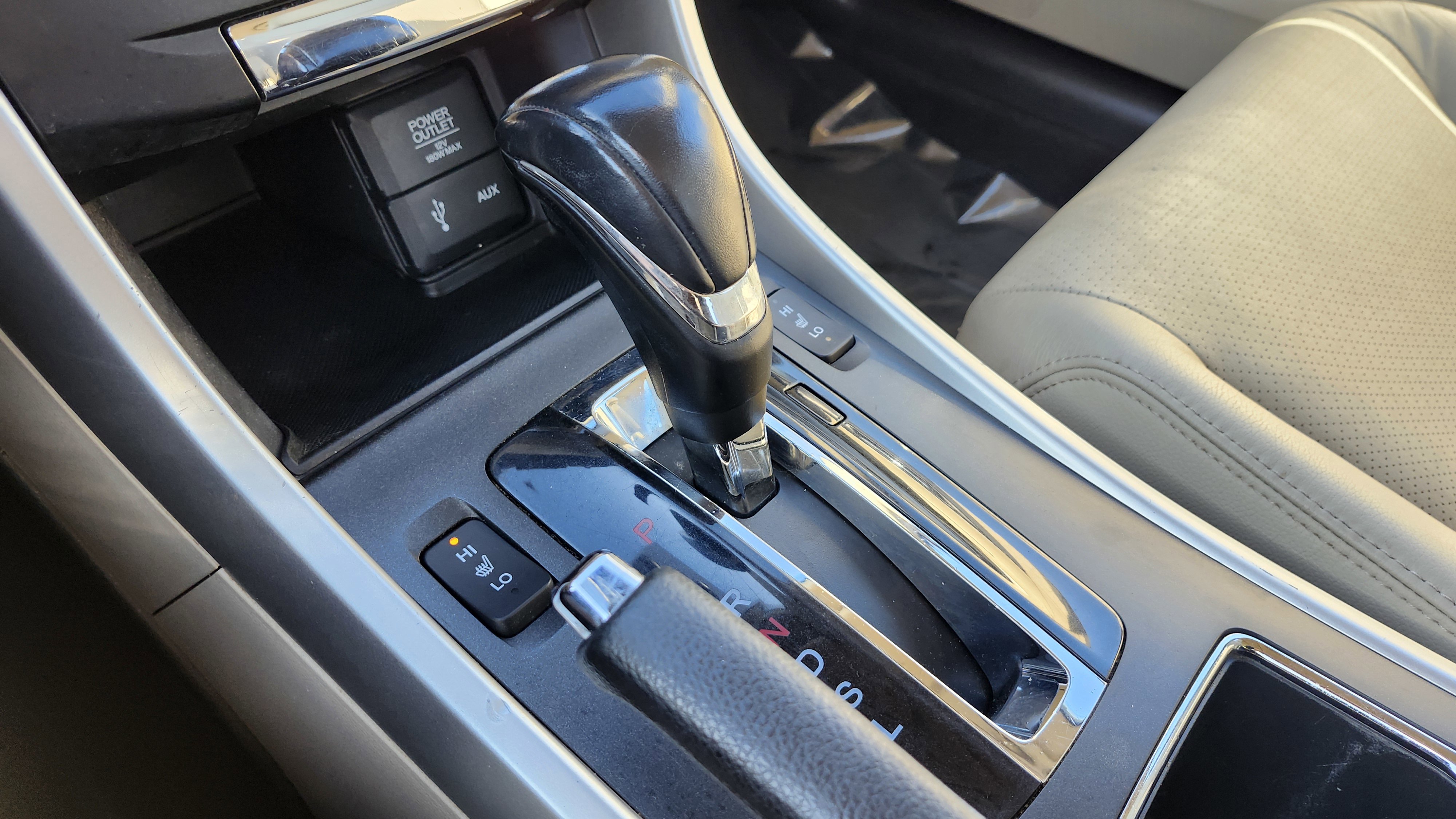 Used 2014 Honda Accord EX-L image 11