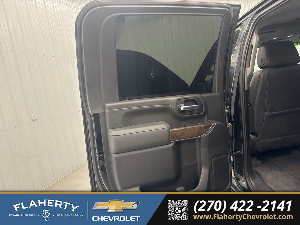 Used 2020 GMC Sierra 3500 Denali w/ Denali Ultimate Package image 9