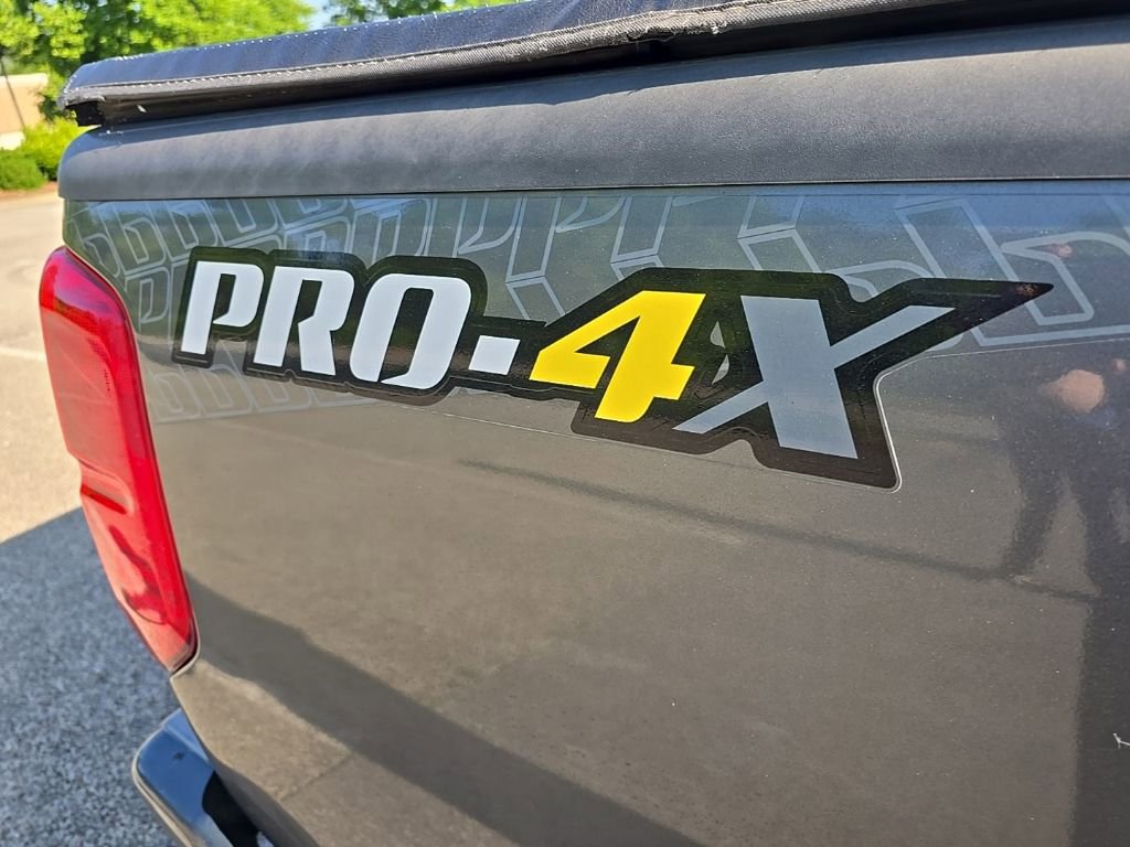 Used 2016 Nissan Frontier PRO-4X AWD/4WD image 10