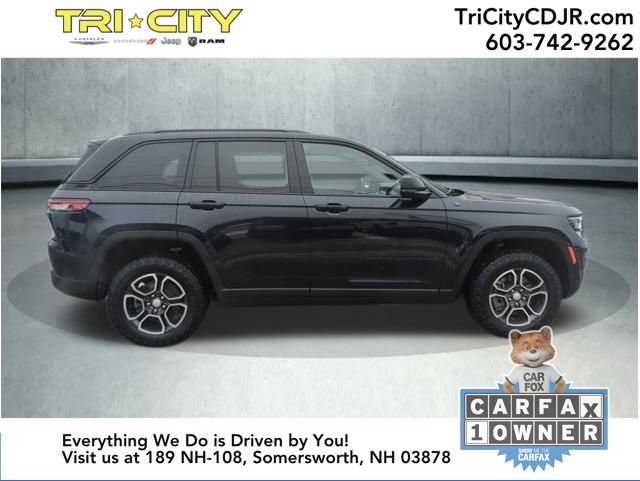 Used 2024 Jeep Grand Cherokee Trailhawk w/ Luxury Tech Group III image 6