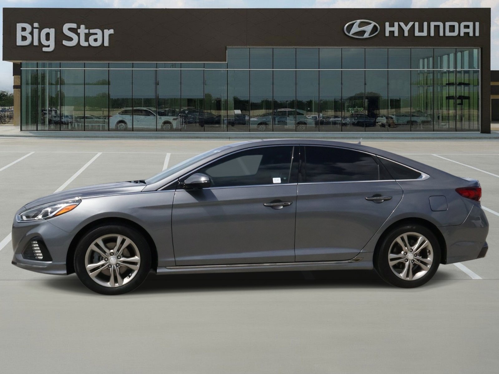 Used 2019 Hyundai Sonata Sport image 2