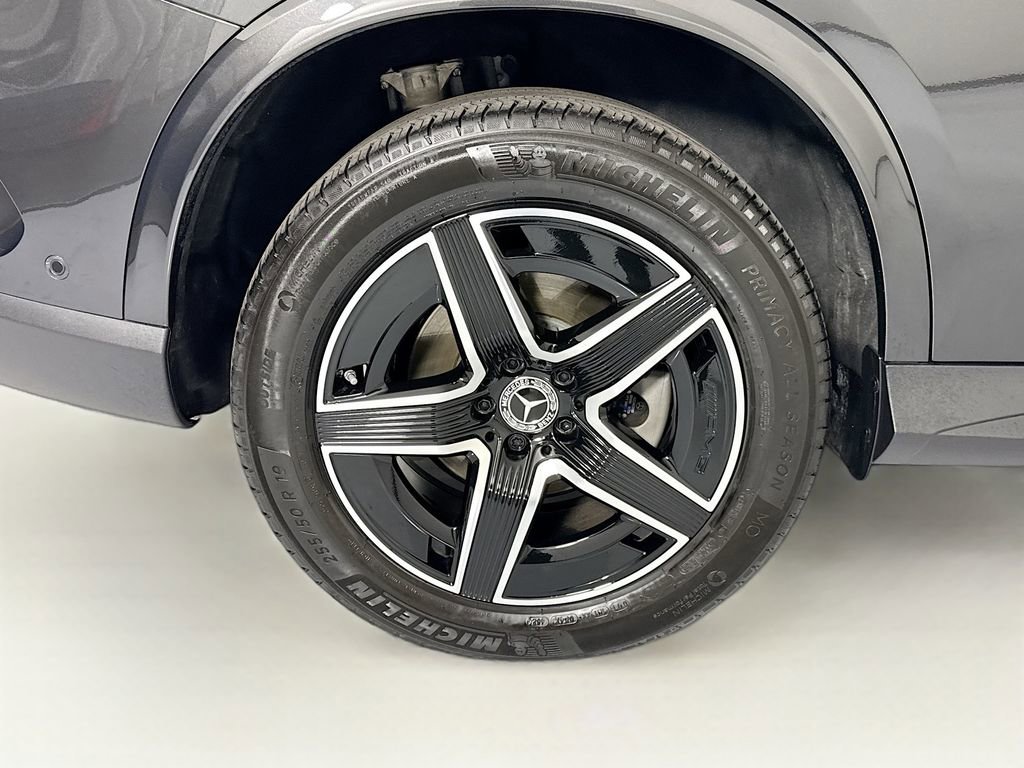 Certified 2025 Mercedes-Benz GLC 300 image 34