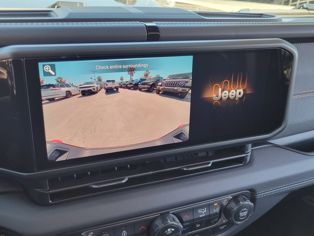 New 2026 Jeep Gladiator Mojave AWD/4WD image 9