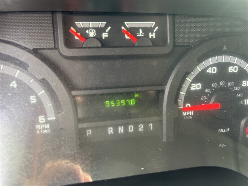 Used 2013 Ford E-150 and Econoline 150 RWD image 6