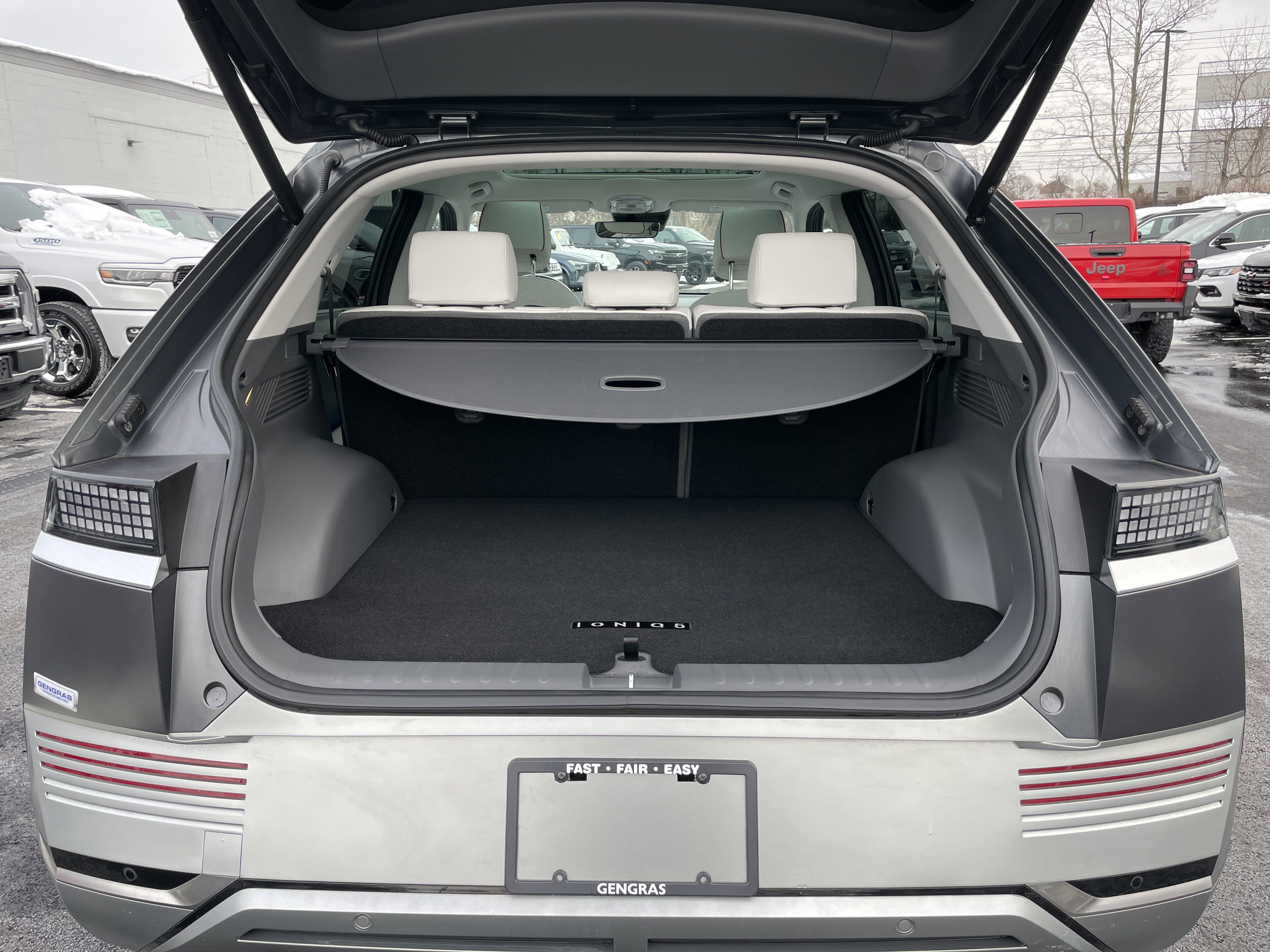 Used 2023 Hyundai Ioniq 5 Limited image 22