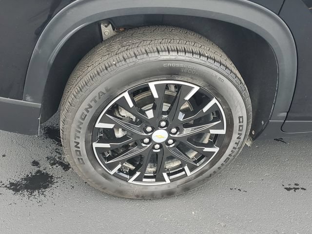 Certified 2025 Chevrolet Traverse LT w/ Sun and Wheel Package AWD/4WD image 5