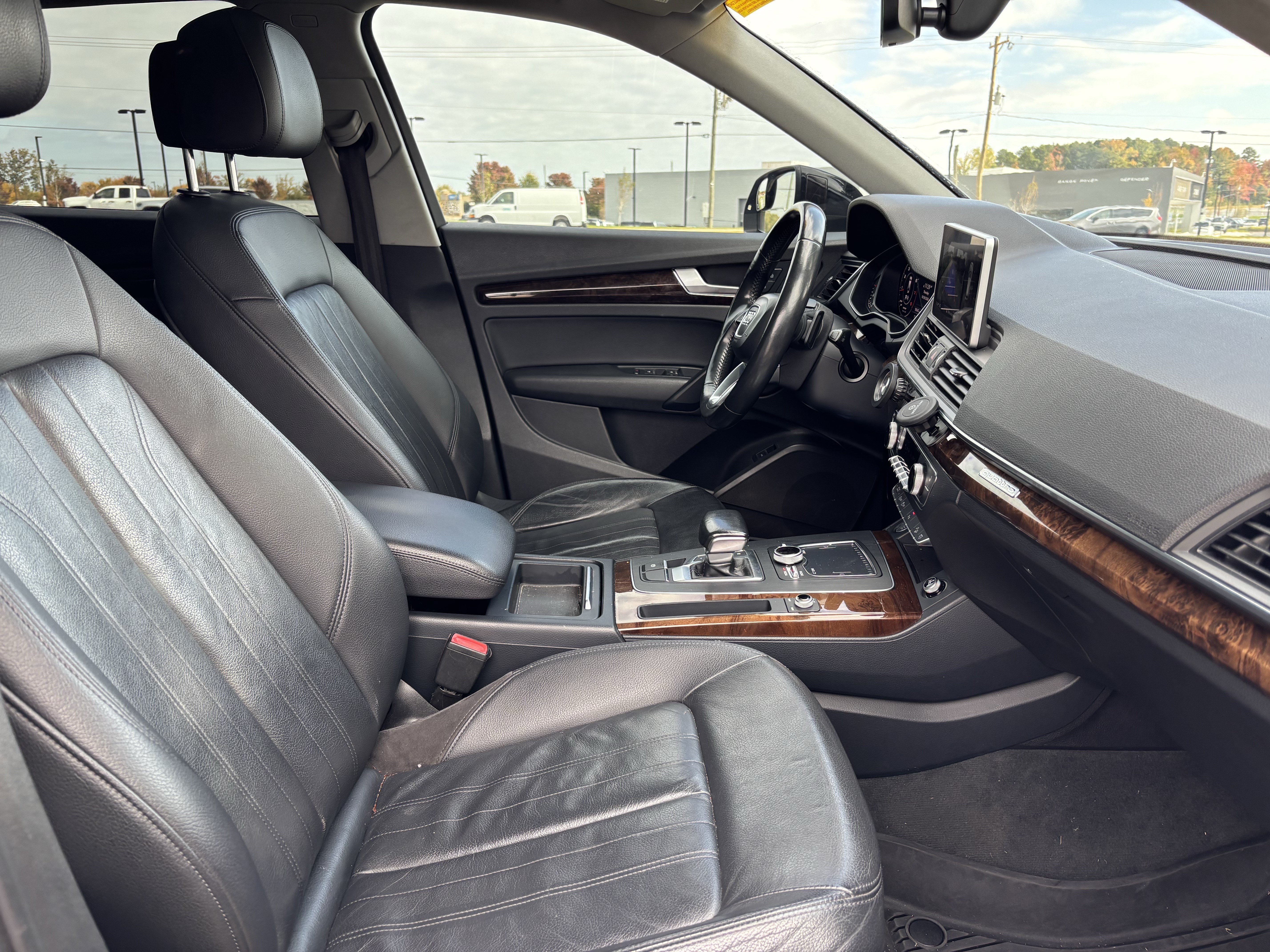 Used 2018 Audi Q5 2.0T Premium Plus w/ Premium Plus Package AWD/4WD image 35