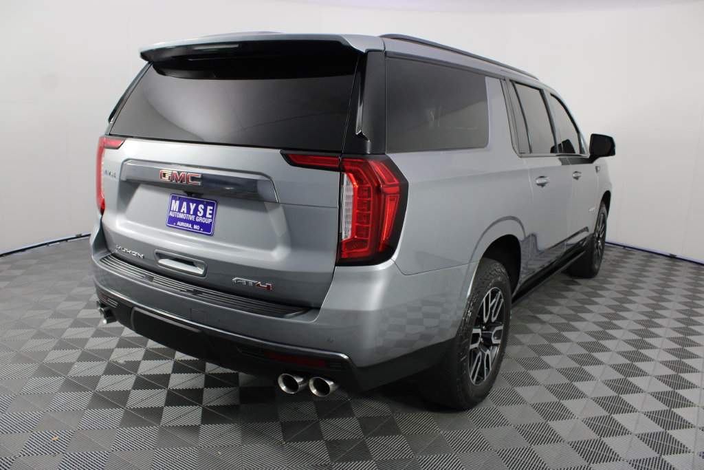 Used 2023 GMC Yukon XL AT4 w/ AT4 Premium Package AWD/4WD image 31