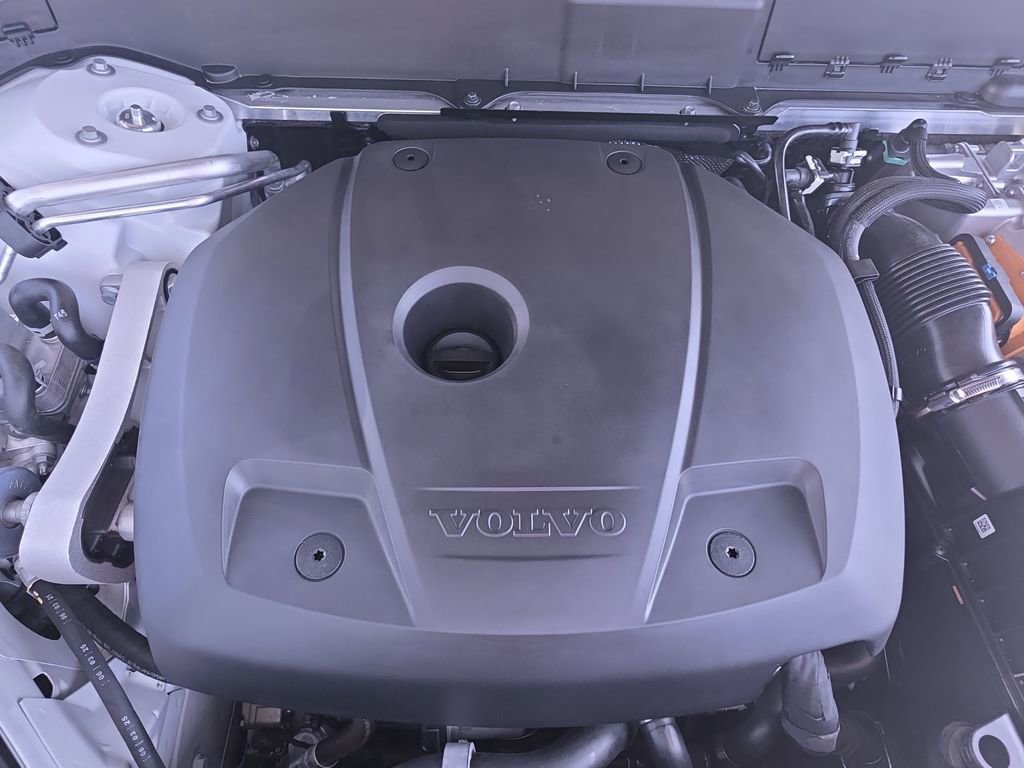 Certified 2025 Volvo XC90 T8 Ultra w/ Protection Package Premier AWD/4WD image 35