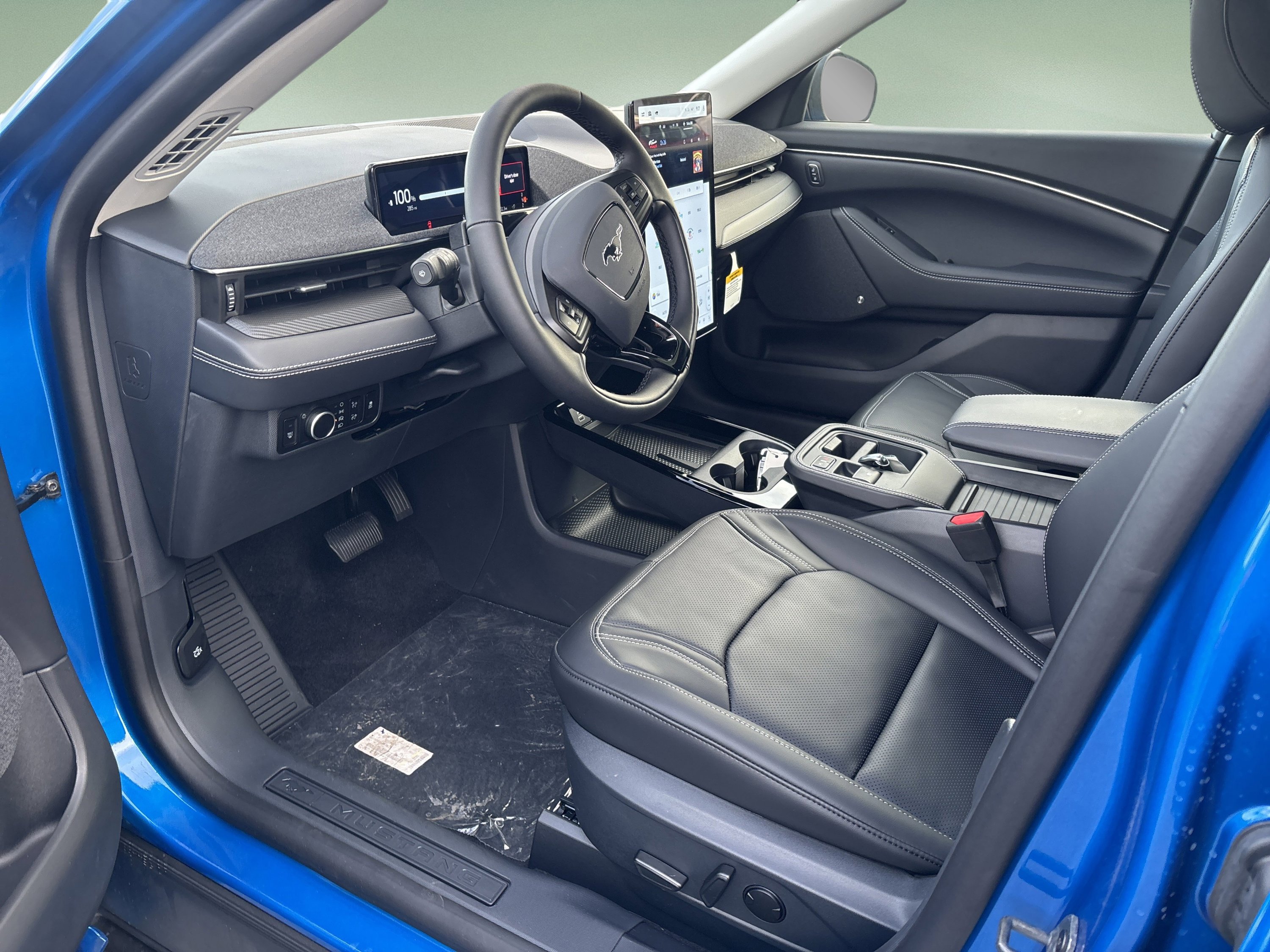 New 2025 Ford Mustang Mach-E Premium image 18