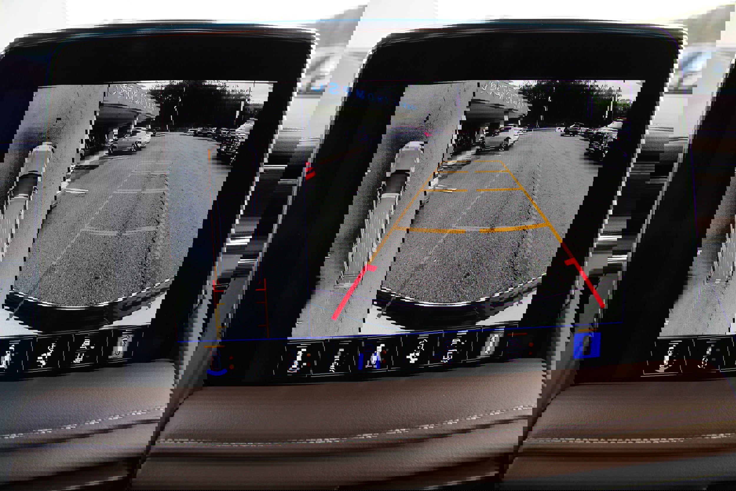 Used 2023 Chevrolet Tahoe High Country image 30