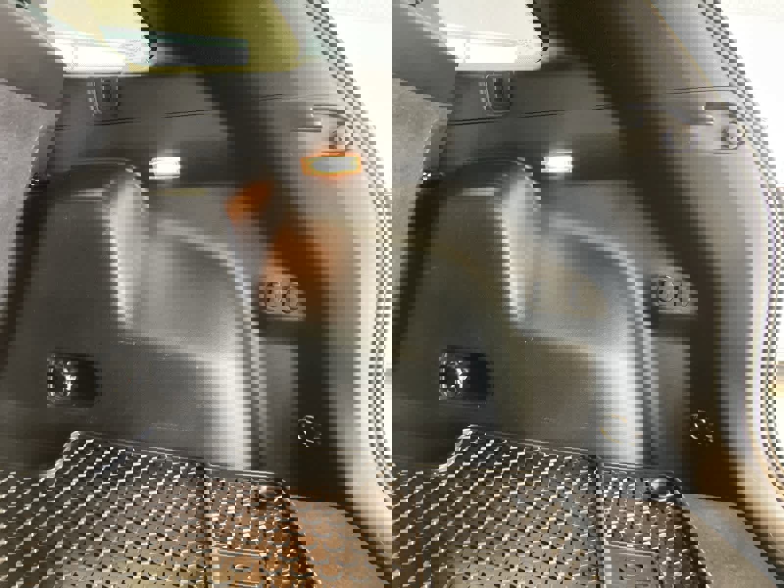 Used 2020 Jeep Cherokee Trailhawk w/ Cold Weather Group image 26