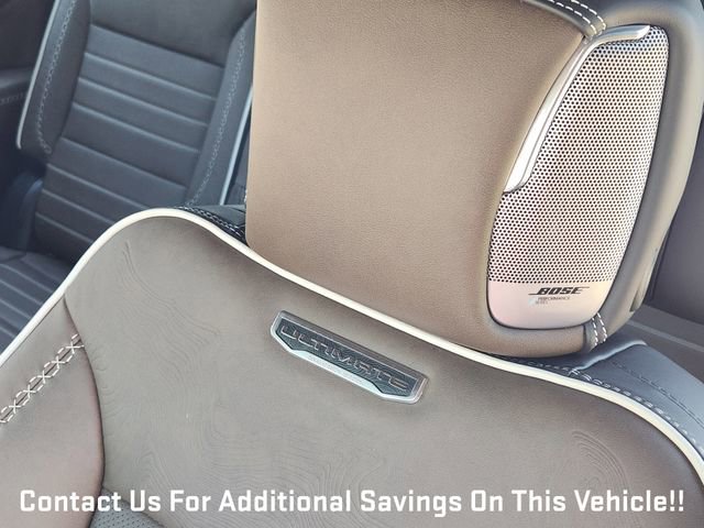New 2026 GMC Yukon Denali Ultimate w/ LPO, Floor Liner Package AWD/4WD image 11