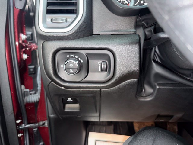 Used 2025 RAM 1500 Big Horn AWD/4WD image 20