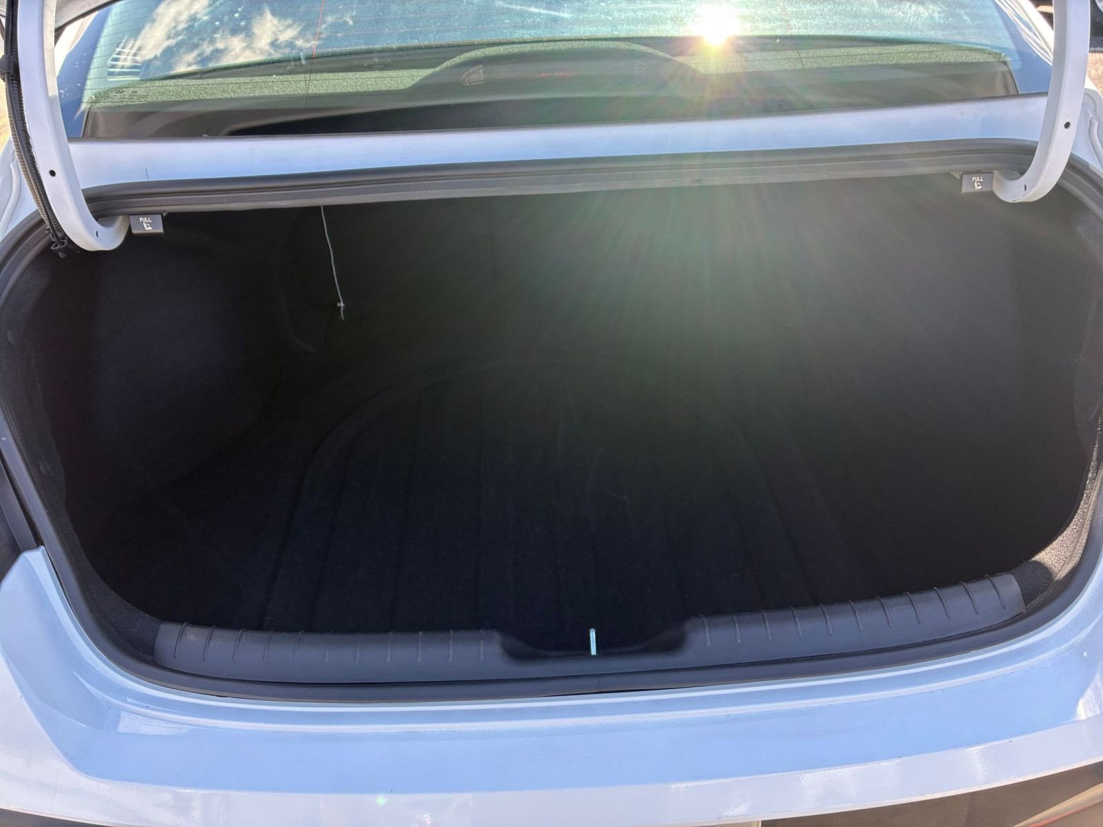 Used 2025 Hyundai Elantra SEL image 25