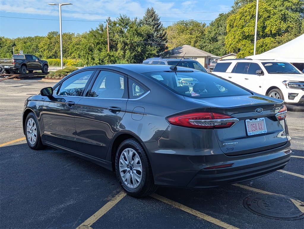Used 2019 Ford Fusion S image 5