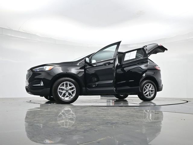 Used 2023 Ford Edge SEL w/ Convenience Package image 48