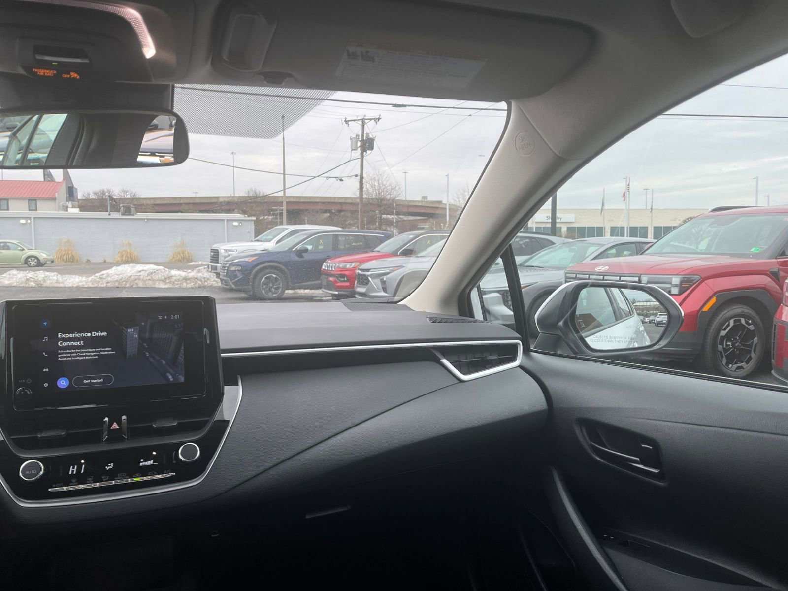 Used 2025 Toyota Corolla LE image 35