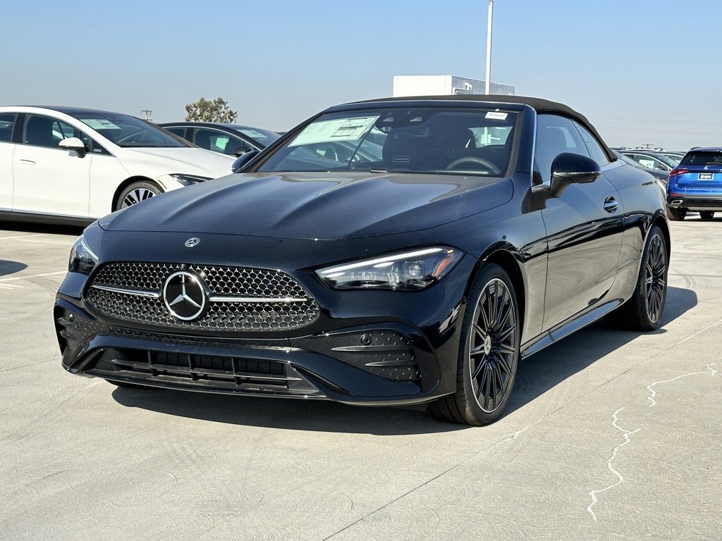 Used 2024 Mercedes-Benz CLE 300 4MATIC Cabriolet image 7