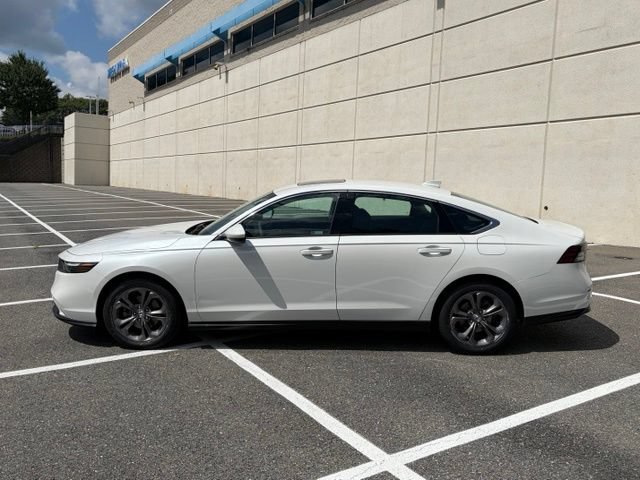Certified 2024 Honda Accord EX image 4