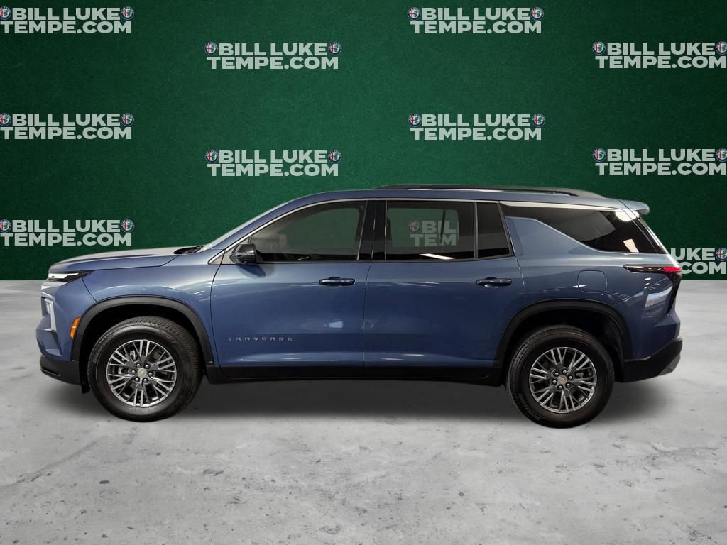 Used 2024 Chevrolet Traverse LT image 10