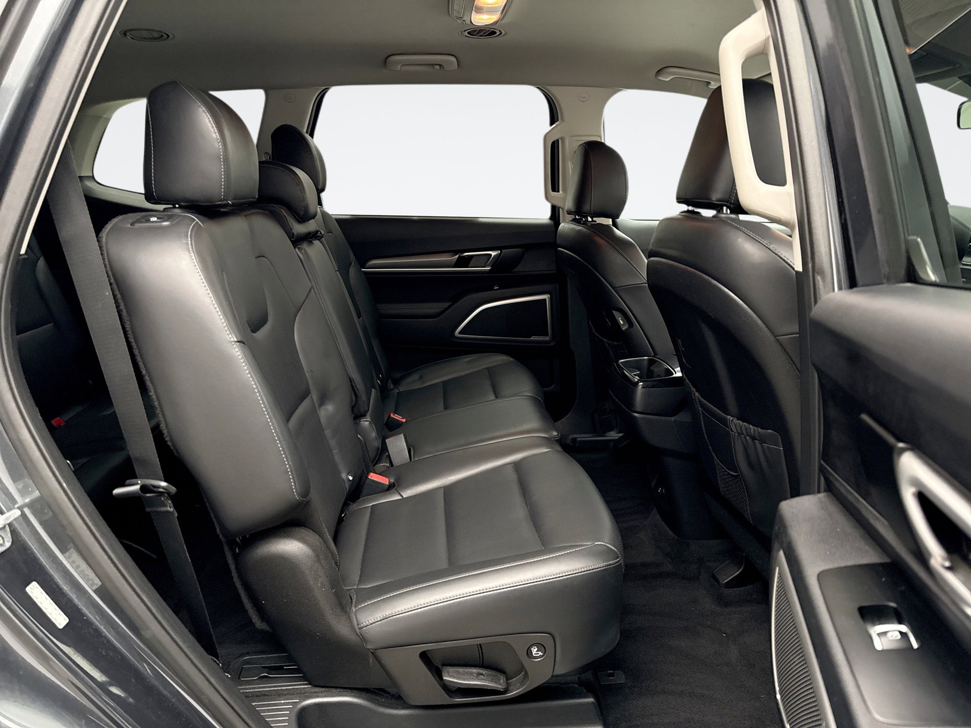 Used 2021 Kia Telluride LX image 19