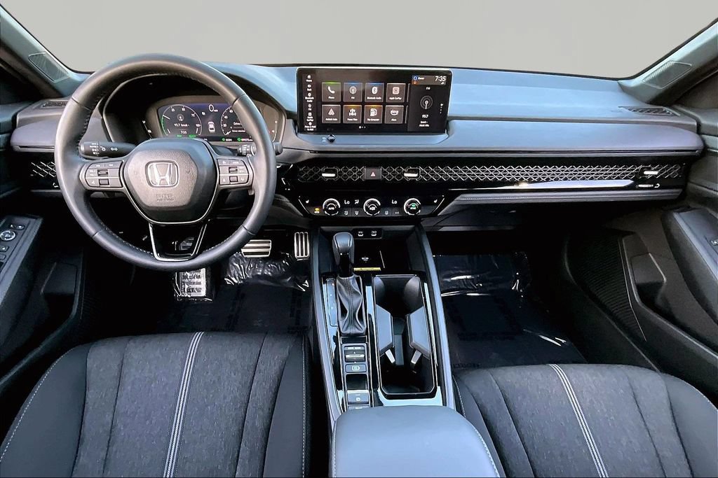 Certified 2025 Honda Accord Sport image 7