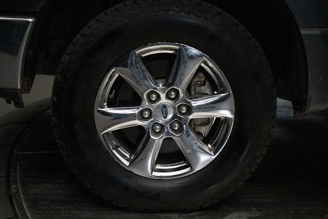 Used 2019 Ford F150 XLT w/ Equipment Group 302A Luxury image 8