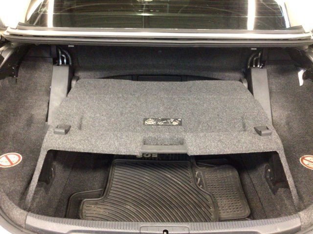 Used 2012 Volkswagen Eos Lux image 7