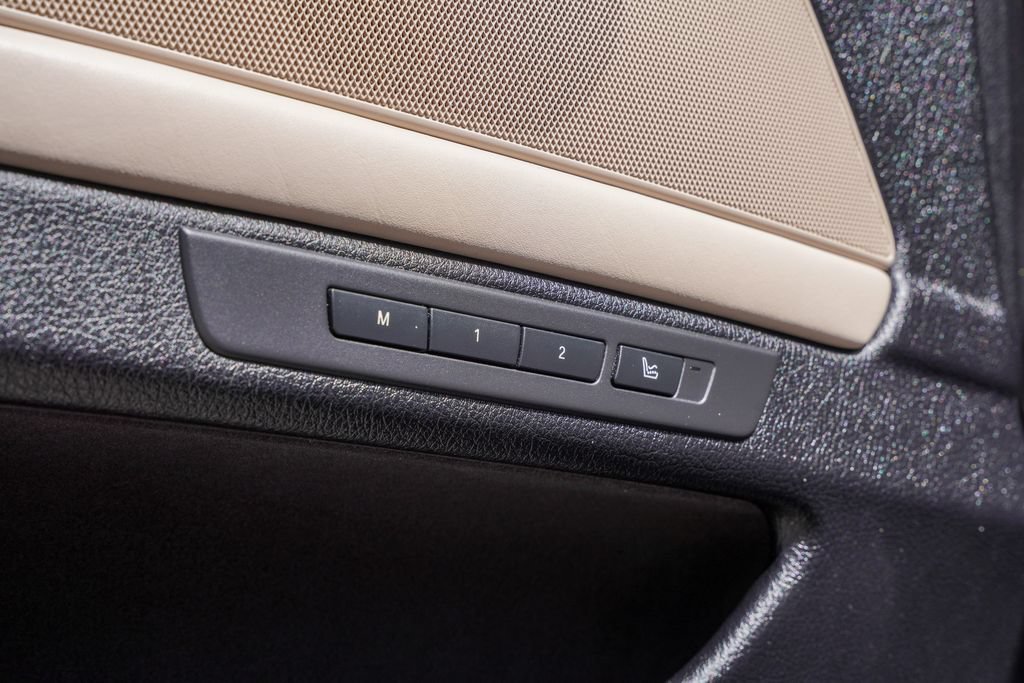 Used 2014 BMW 528i Sedan RWD image 27