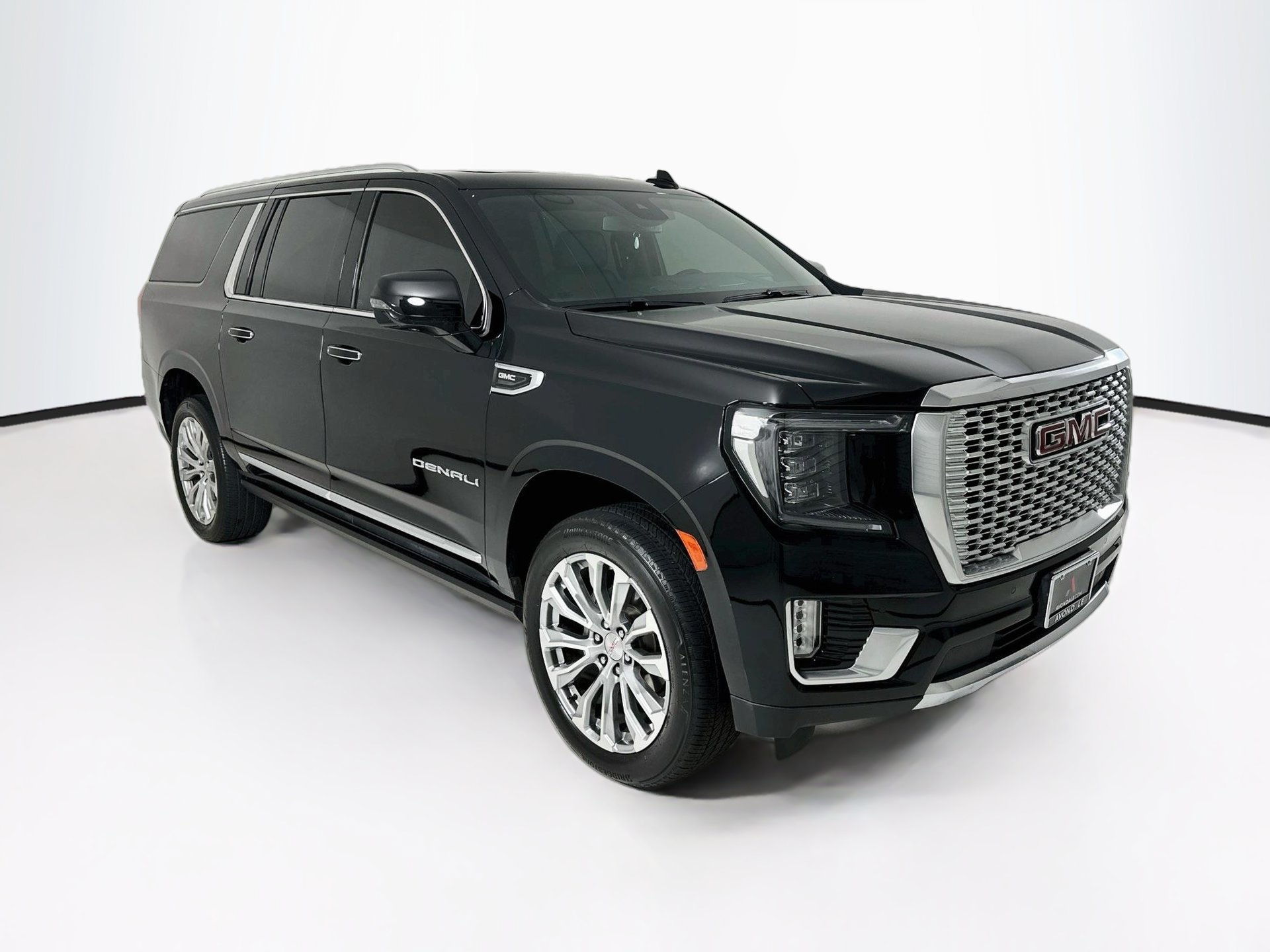 Used 2024 GMC Yukon XL Denali w/ LPO, Floor Liner Package