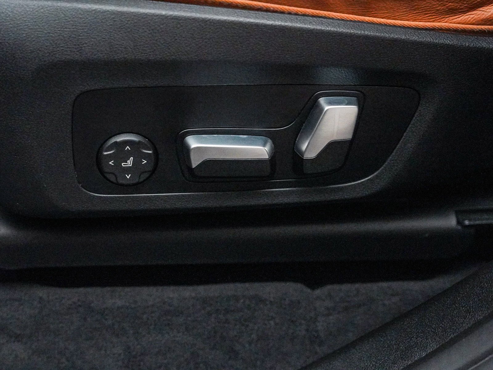 Used 2023 BMW X3 xDrive30i w/ Premium Package w/ZPA image 22