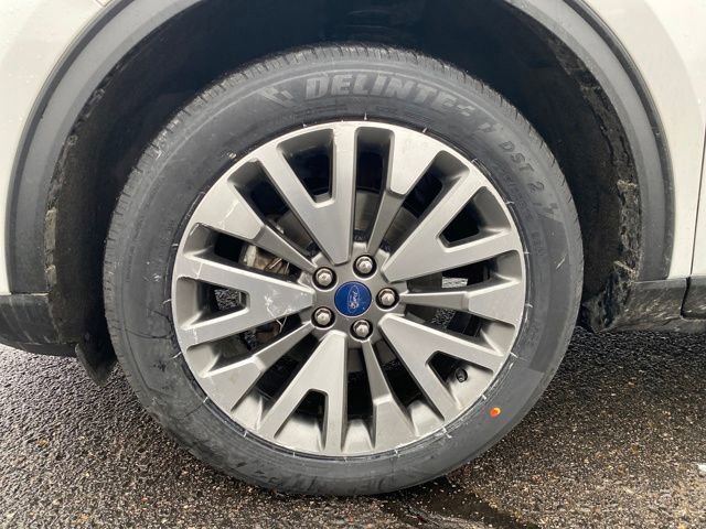 Used 2022 Ford Escape Titanium AWD/4WD image 22