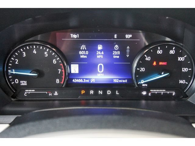Used 2024 Ford Explorer XLT w/ Equipment Group 202A RWD image 16
