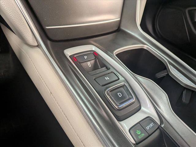 Used 2021 Honda Accord Touring image 11