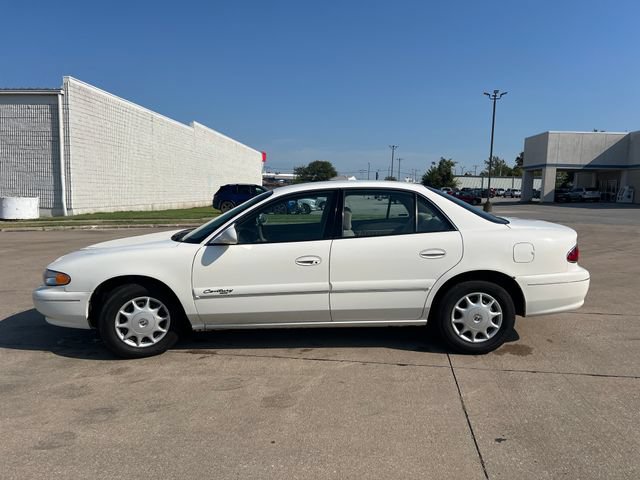 Used 2001 Buick Century Custom w/ Premium Pkg FWD image 2