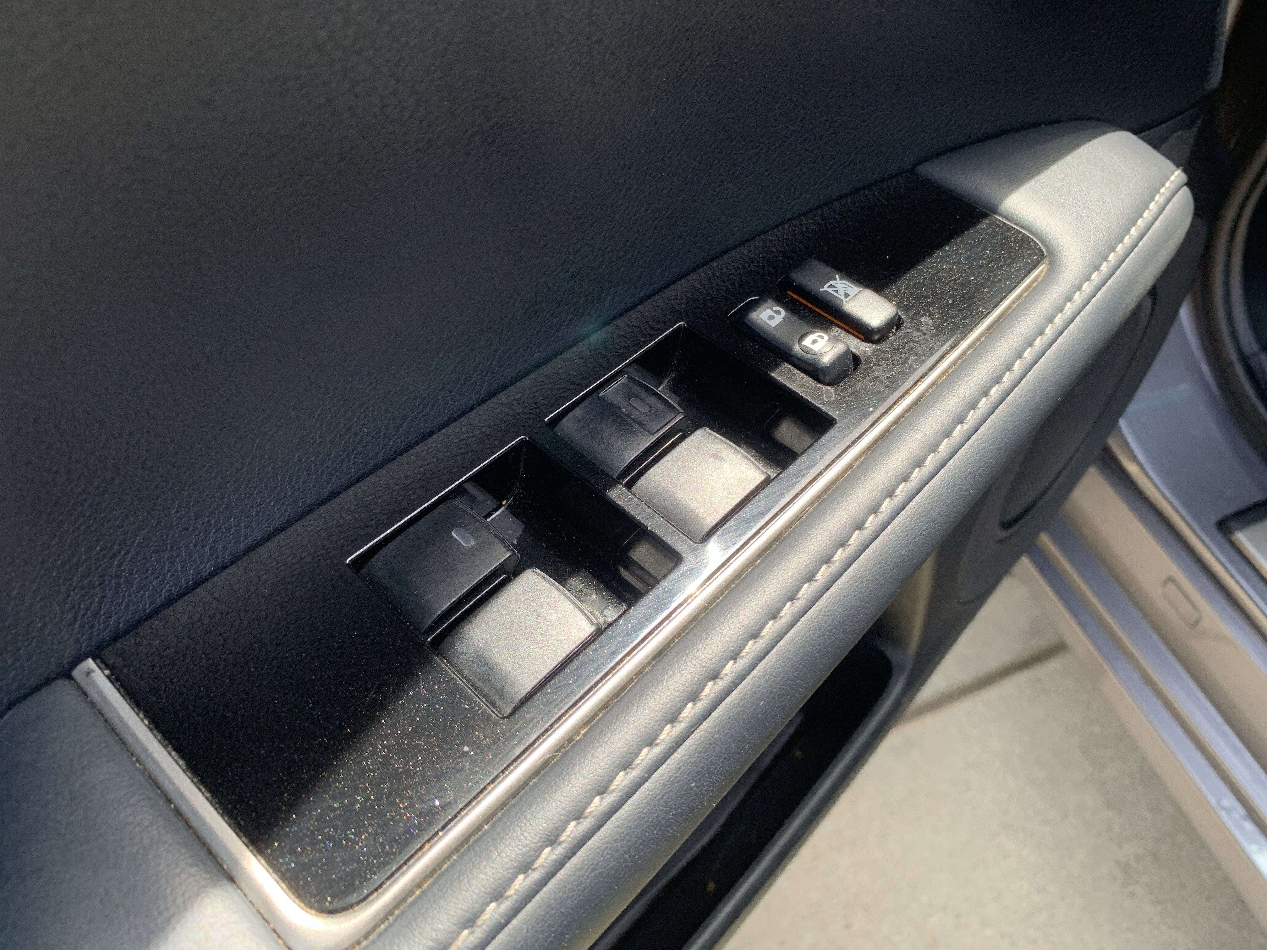 Used 2013 Lexus ES 350 w/ Luxury Pkg image 16