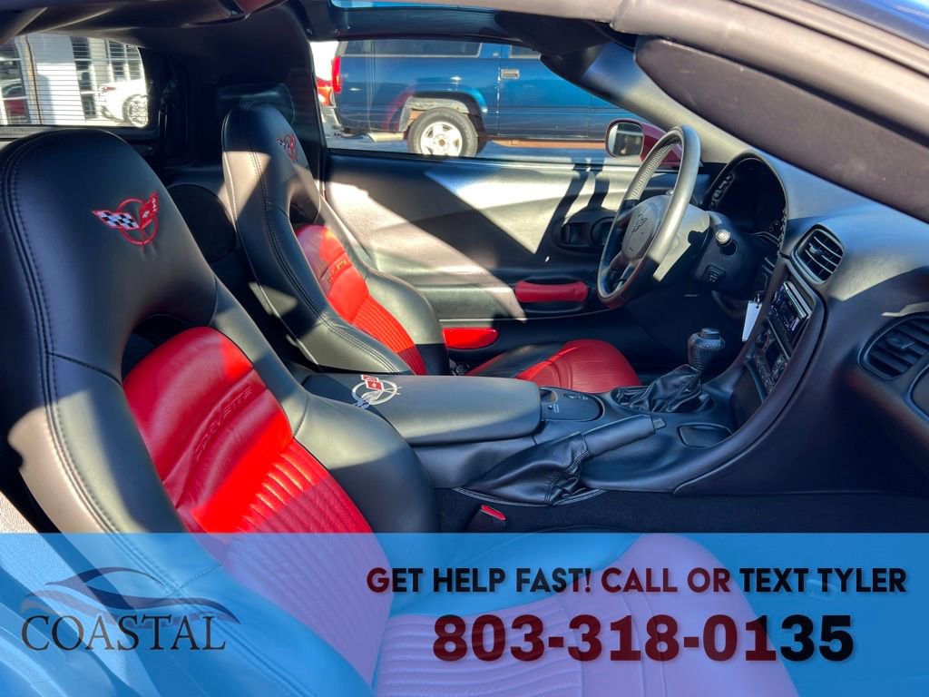 Used 2004 Chevrolet Corvette Coupe w/ Preferred Equipment Group image 19