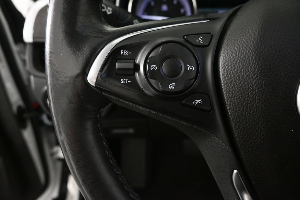 Used 2019 Buick Envision Essence image 11