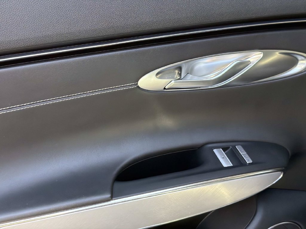 Certified 2023 Genesis Electrified GV70 AWD/4WD image 14