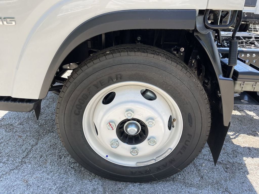 New 2024 Chevrolet Low Cab Forward RWD image 6