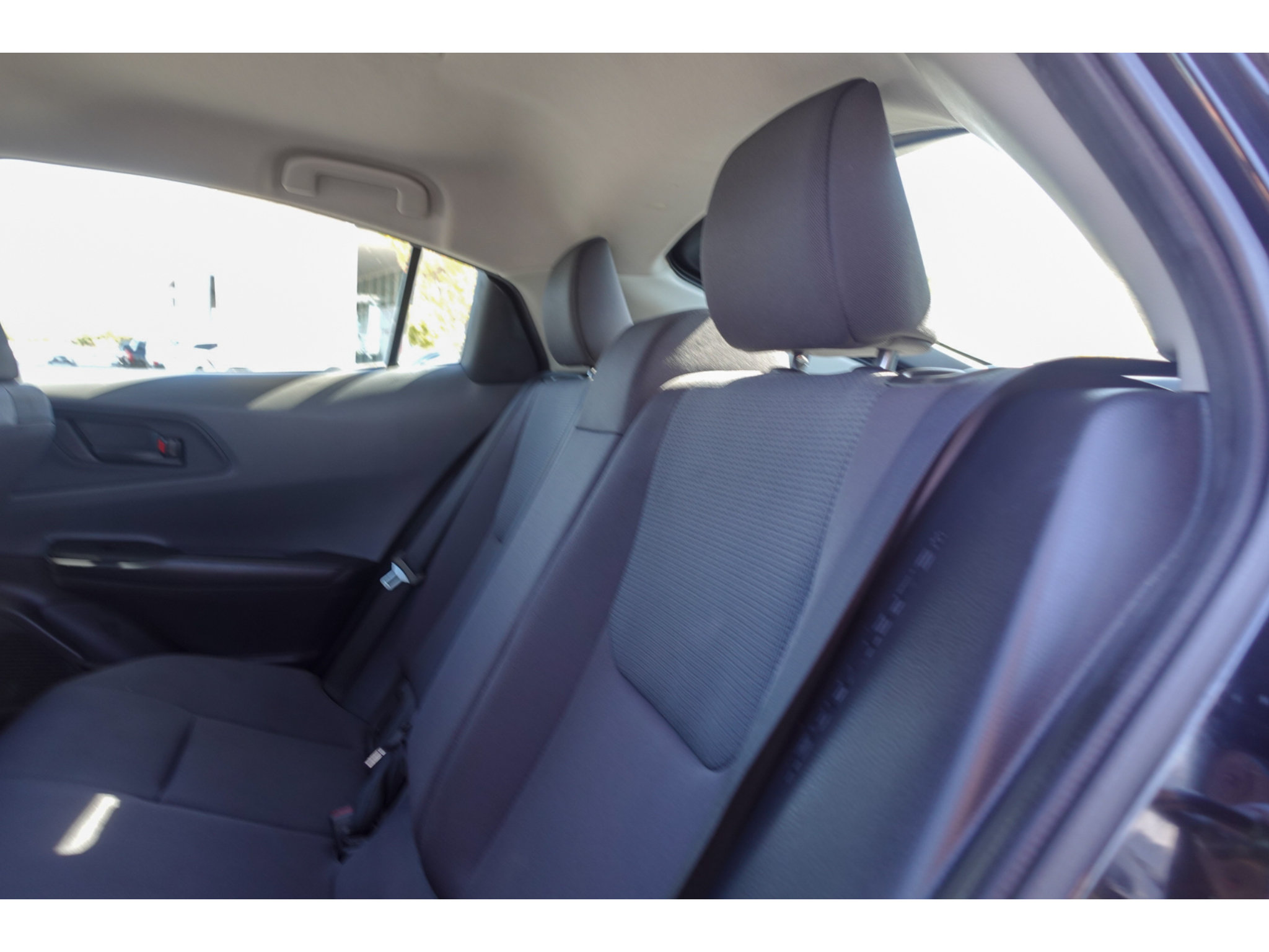 Used 2024 Toyota Prius LE FWD image 20