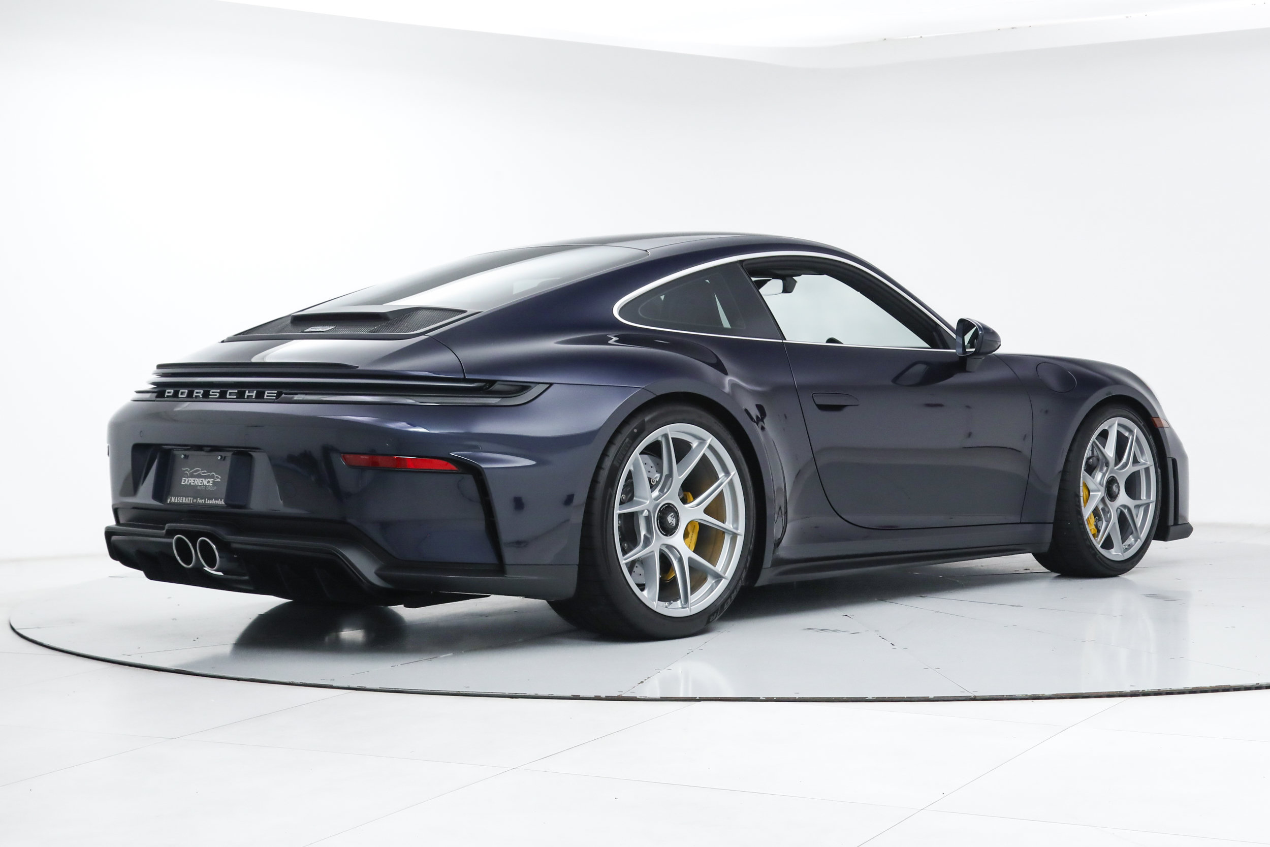Used 2026 Porsche 911 GT3 RWD image 5