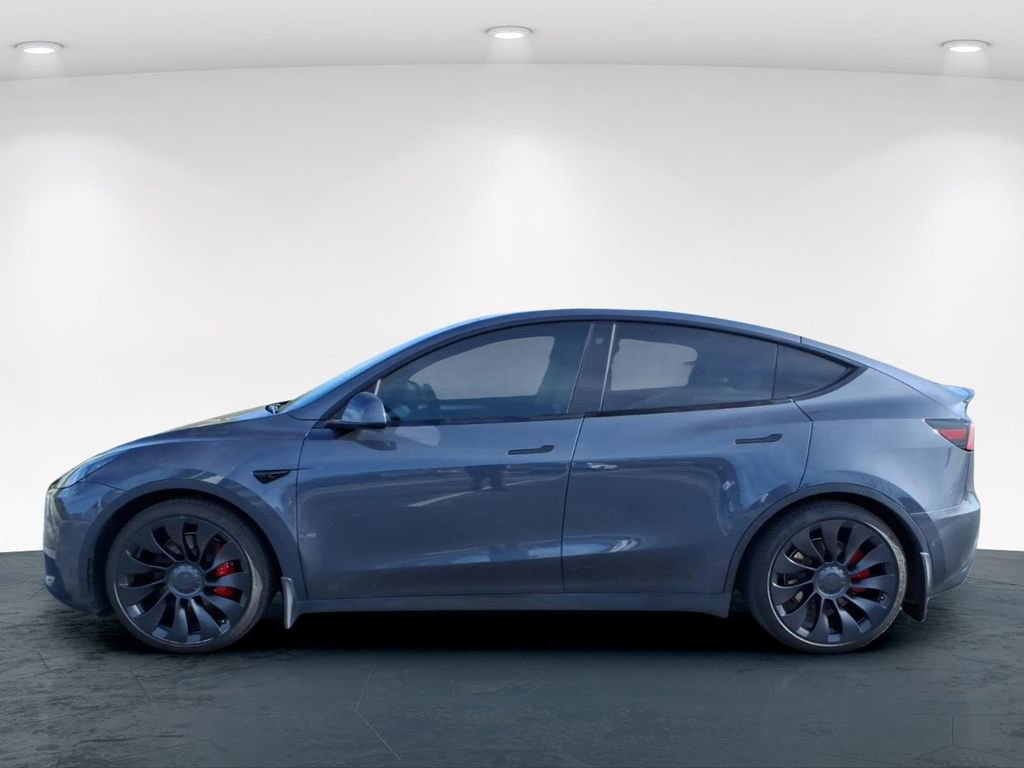 Used 2022 Tesla Model Y Performance image 12