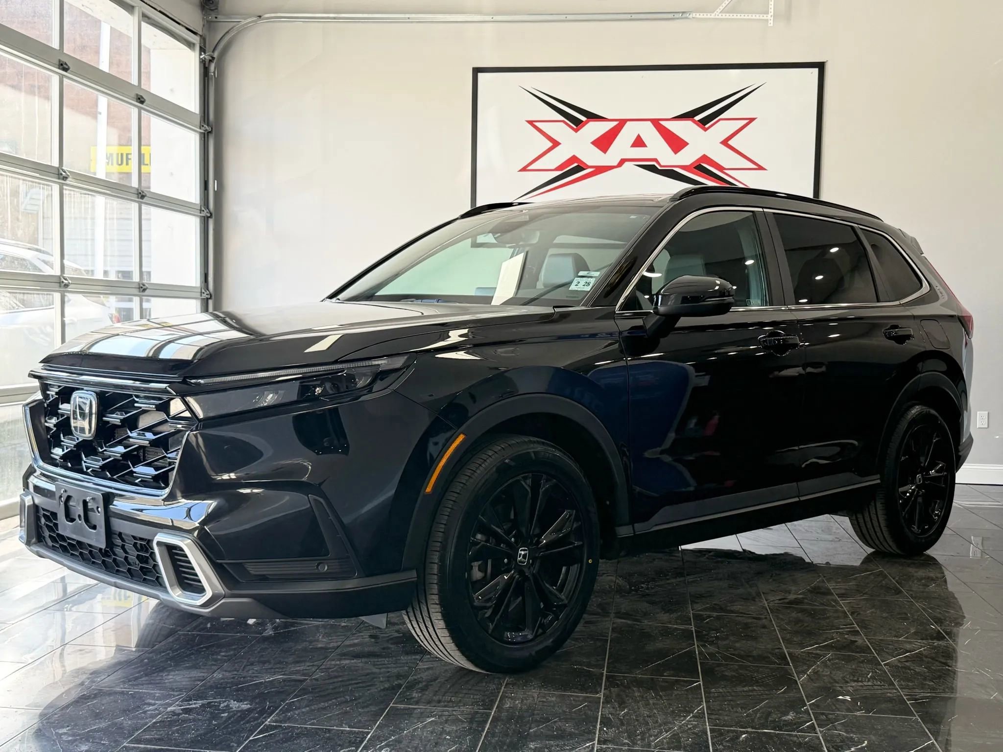 Used 2023 Honda CR-V Sport Touring image 3