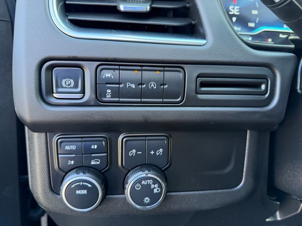 Used 2023 Chevrolet Tahoe RST AWD/4WD image 24