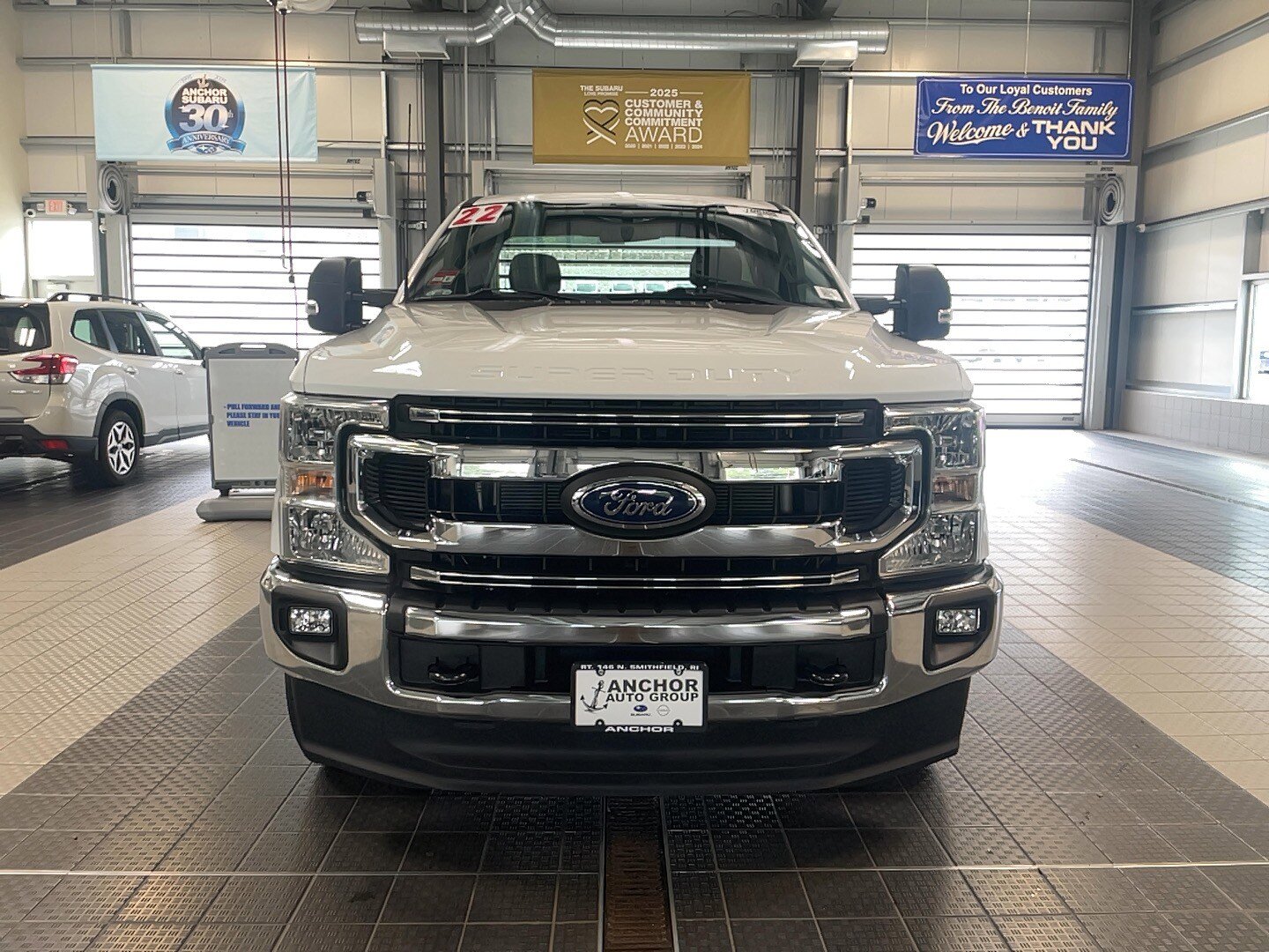 Used 2022 Ford F250 XLT w/ XLT Value Package AWD/4WD image 2