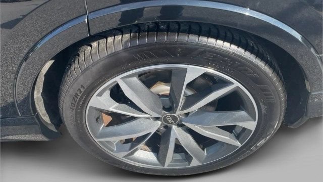 Used 2022 Audi SQ7 Premium Plus AWD/4WD image 10