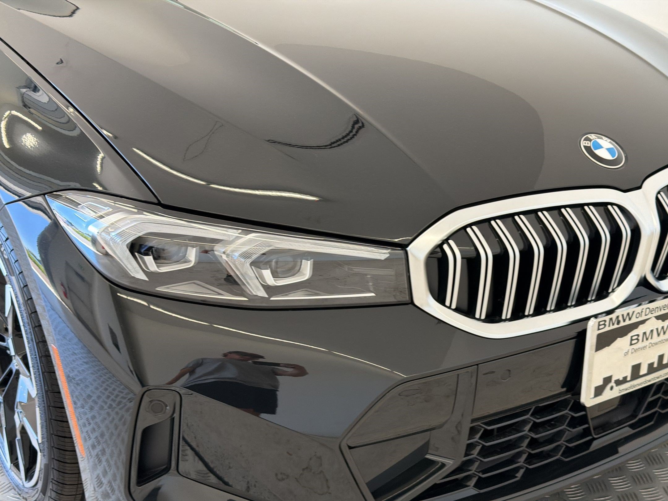 New 2026 BMW 330i xDrive Sedan w/ M Sport Package AWD/4WD image 12
