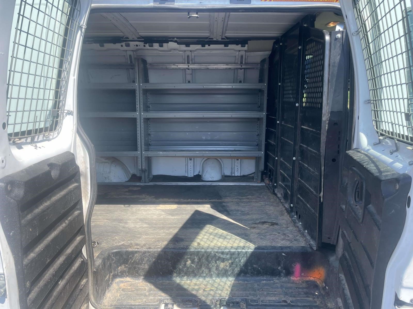 Used 2019 Chevrolet Express 2500 w/ Driver Convenience Package RWD image 9